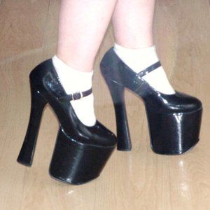 Platform Mary Janes by Pleaser 7" - Missus Parker